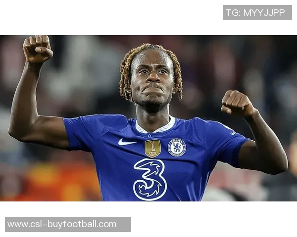 努诺冬窗求援三人西汉姆欲争齐尔克泽对抗罗马