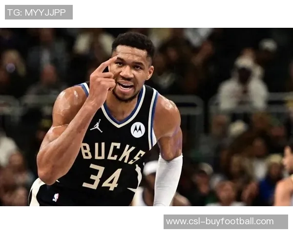 字母哥补篮遭封盖CJ中投绝杀后字母哥反击未能命中