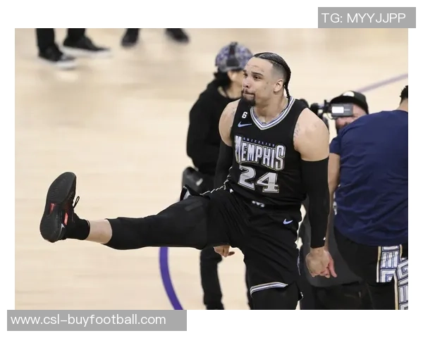 小里弗斯反击灰熊指责狄龙是毒瘤球队依旧问题重重态度不改见谁怼谁