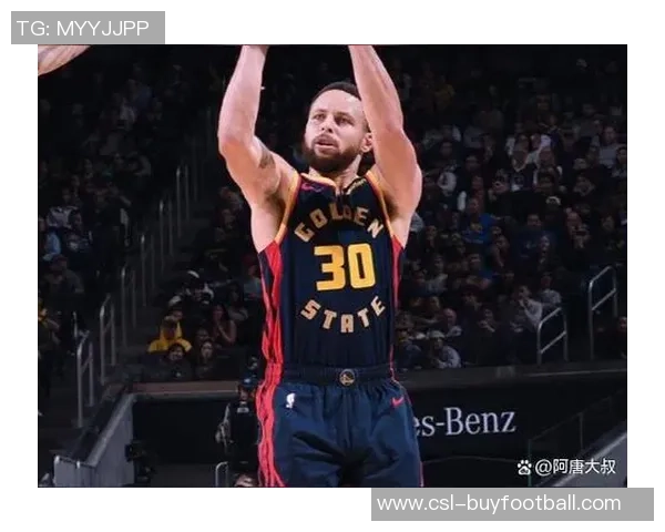 重型轰炸机戈登全场表现出色砍下24分并贡献6篮板1助攻上演精彩空接重扣